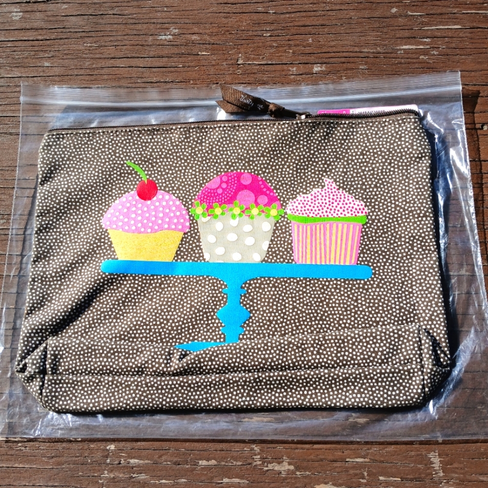Thirty-One Zipper Pouch, Large